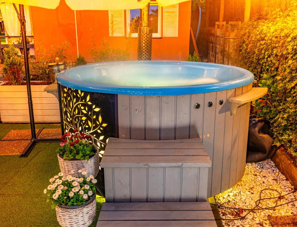 Domek Inosasino Z Basenem I Sauna ภายนอก รูปภาพ